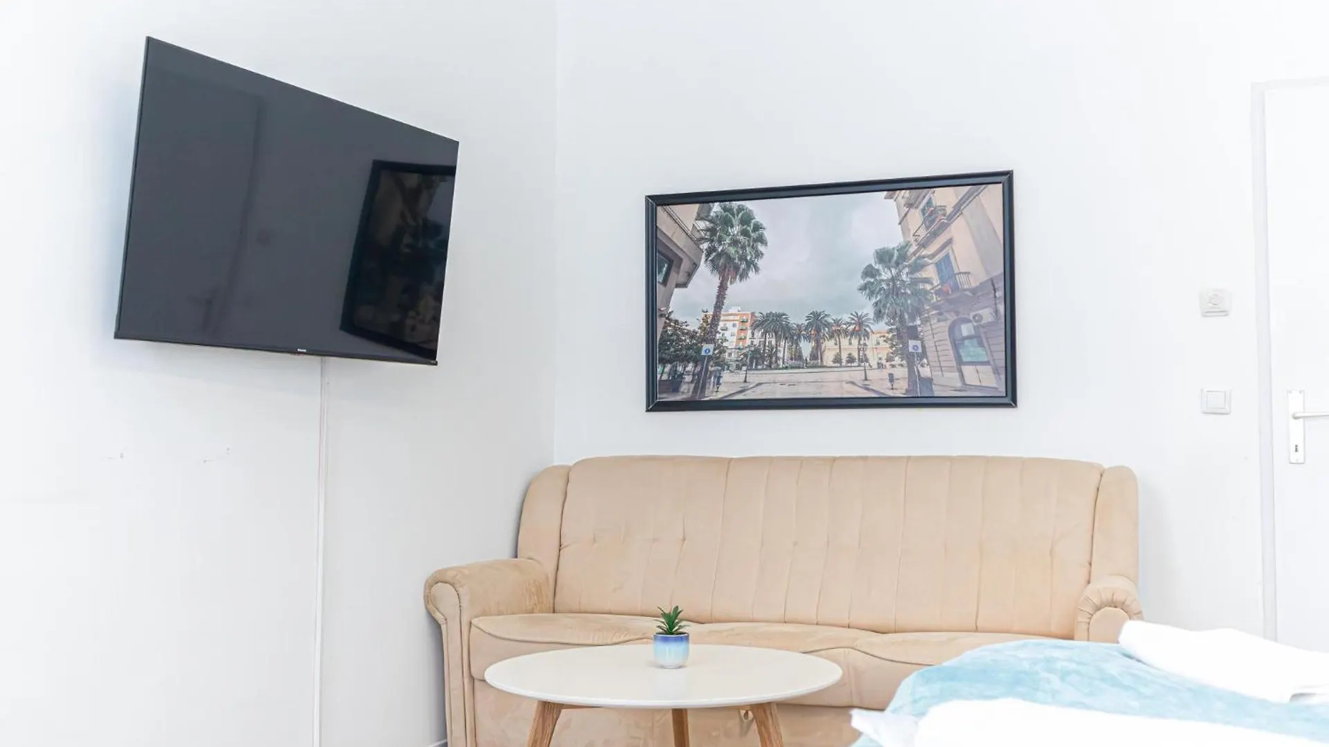 Comfy 3Br Apt For Long Stays In Best Location Vienna Apartment